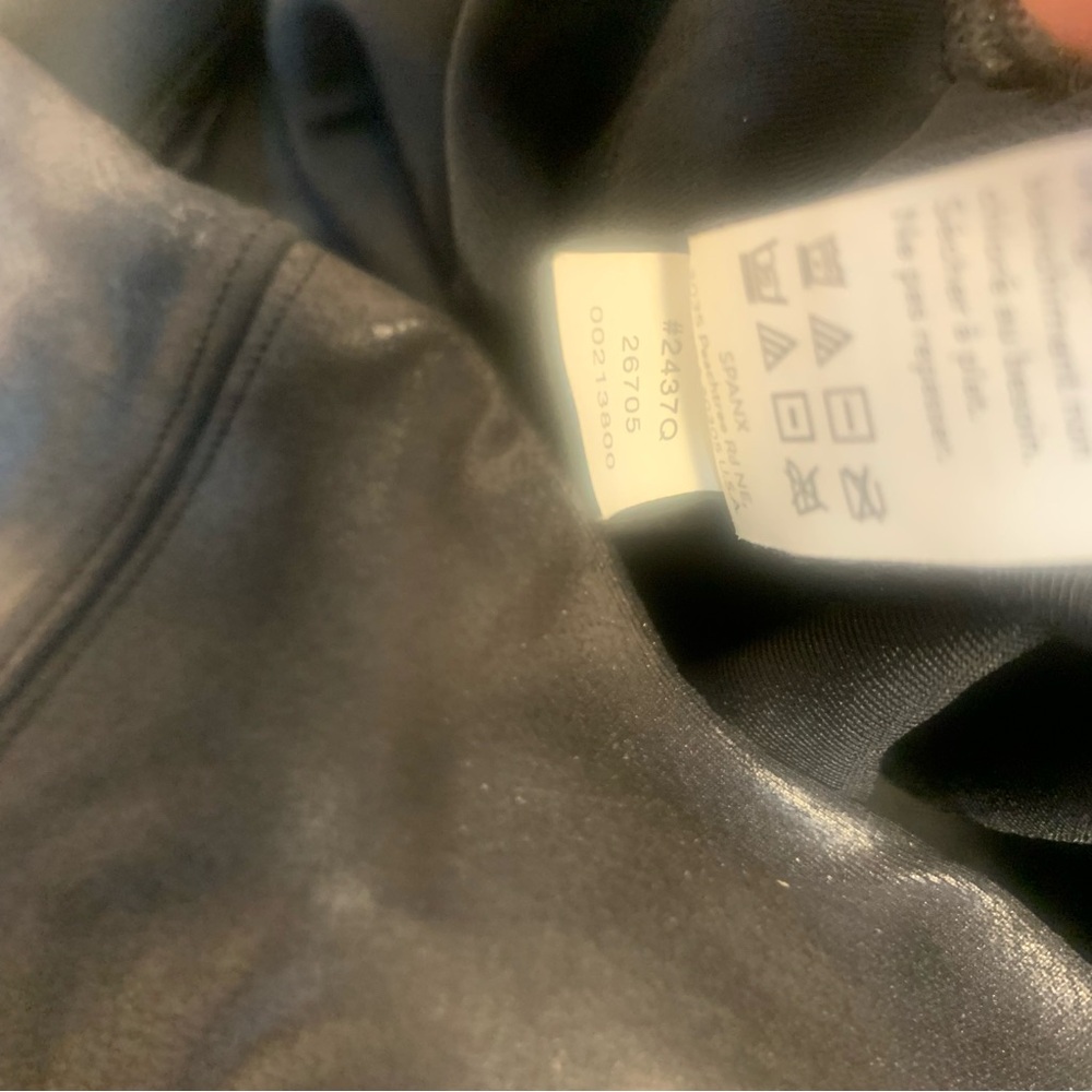SPANX Faux Leather Shiny Moto Leggings - Picture 7 of 11